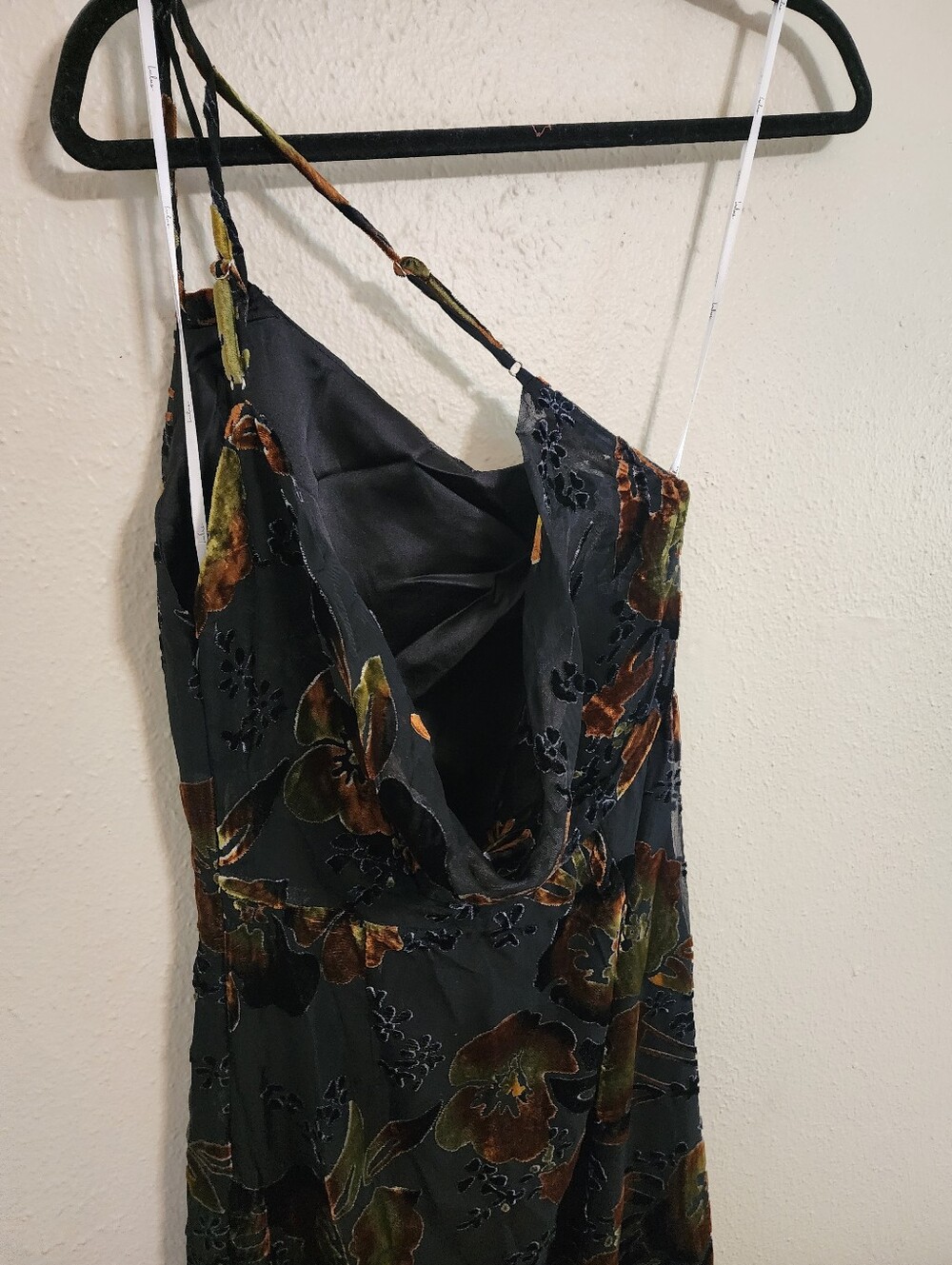 Lulus Ethereal Entrance Black Velvet Burnout One-Shoulder Maxi Dress XS Wedding - Picture 9 of 10